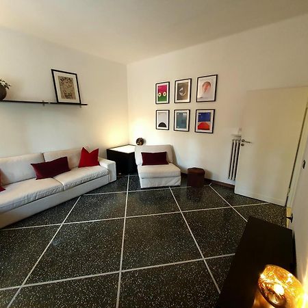 Spacious Three-Room Apartment In Saragozza Bologna Buitenkant foto